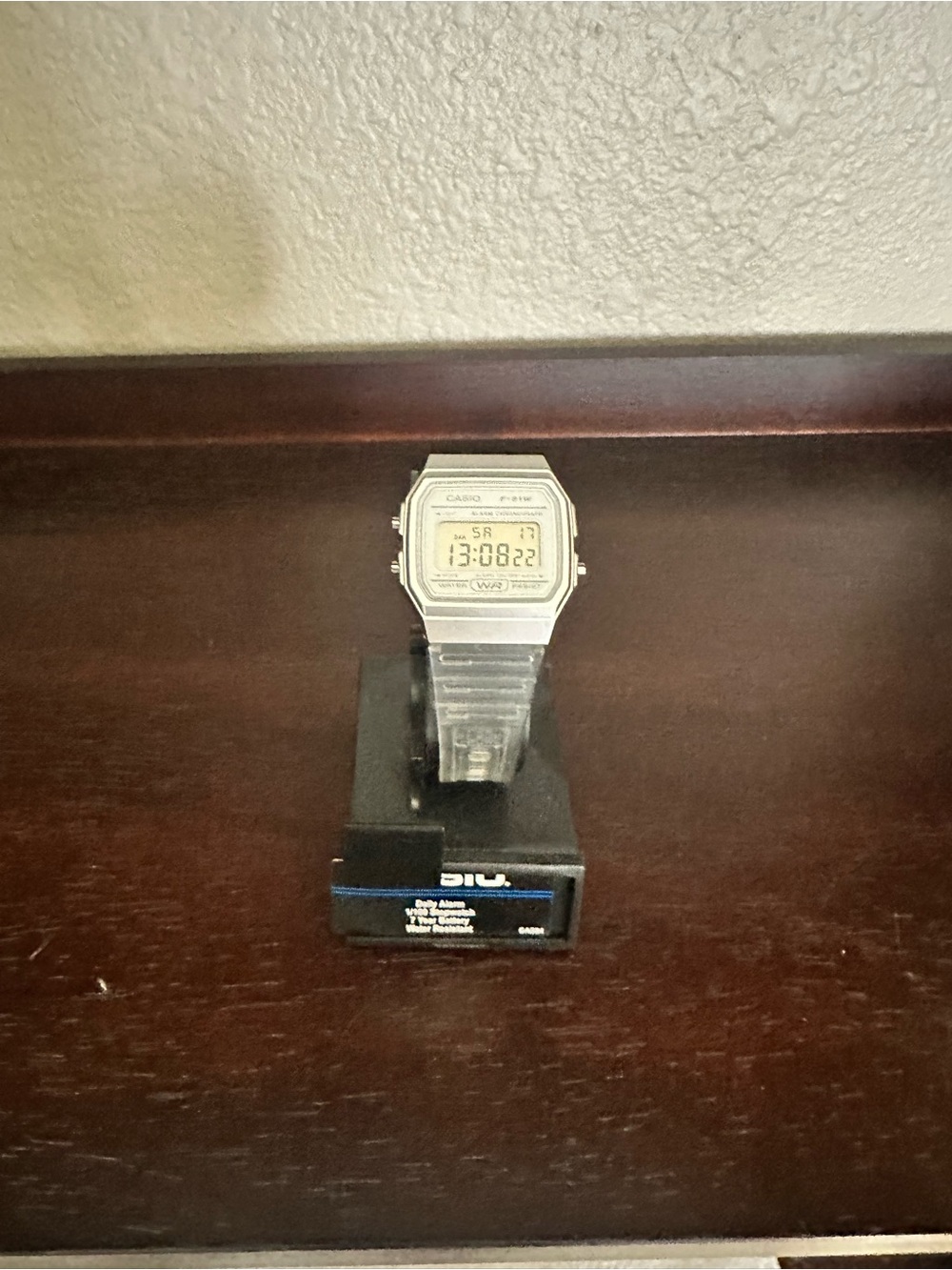 Casio F-91W Silver Clear Digital Watch – New Never Worn – Retro Vintage Style